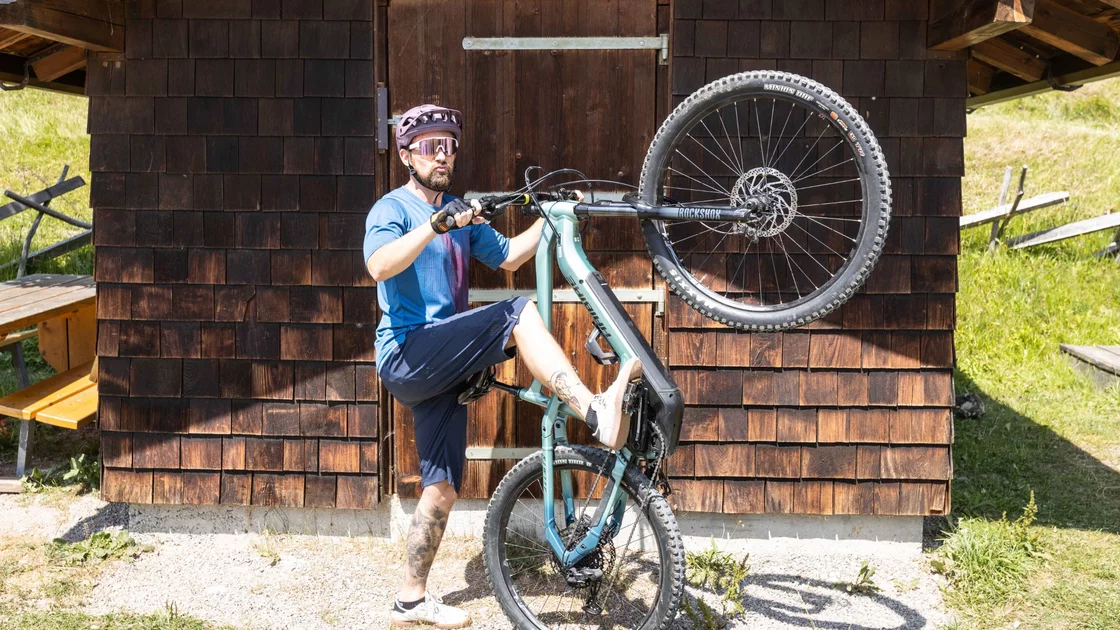 klapprad über 100 kg VARUN E Bike, 20 Zoll E-Klapprad mit 48V 624 Wh Akku, Max km, 25 km/h Rahmengröße:One Size 2Rad Krax | Qwic Pflegemittel / Reparaturmittel