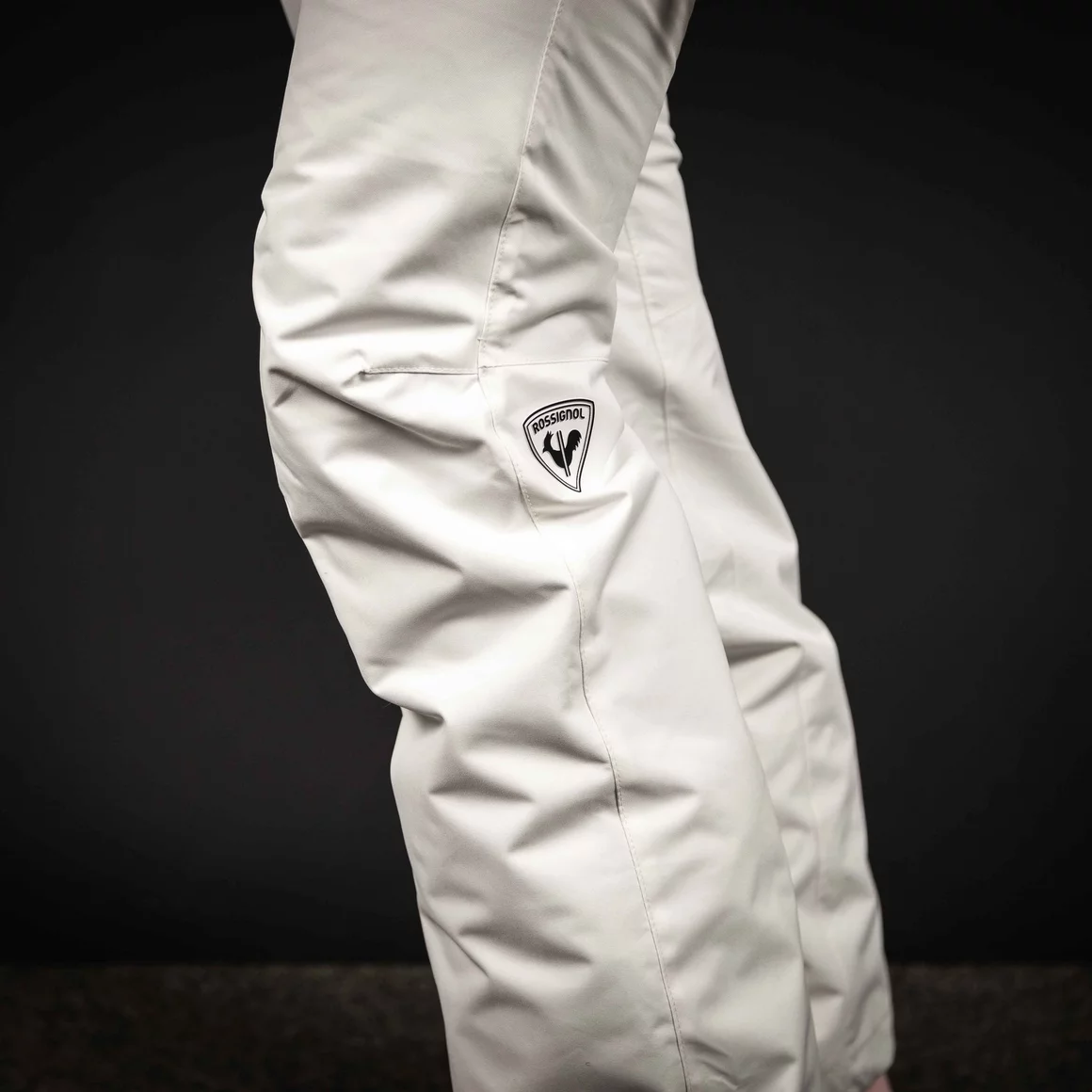 Close-up of off-white Rossignol ski pants. © Sport Kessler GmbH