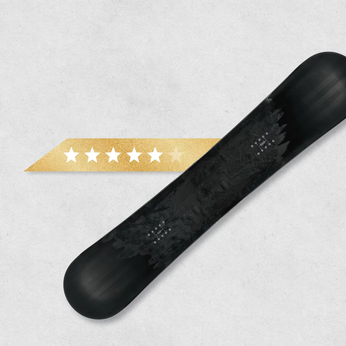 Schwarz-weißes Snowboard mit fünf Sterne Bewertung © Sport Kessler GmbH