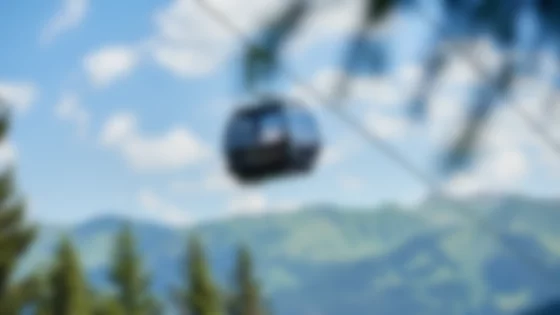 Seilbahnkabine über den Alpen © OBERSTDORF·KLEINWALSERTAL BERGBAHNEN